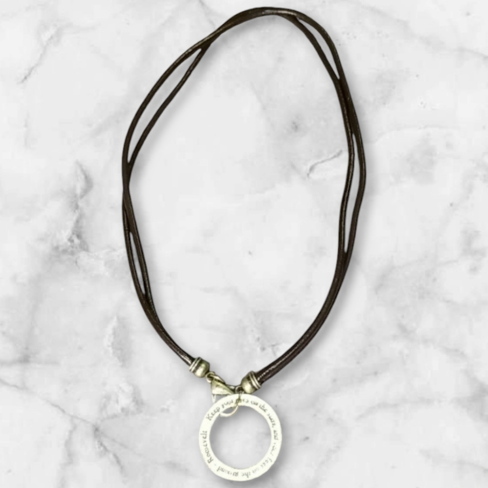 FOXY ORIGINALS Roosevelt Pendant Necklace Boho Round Faux Leather‎ Double Strand